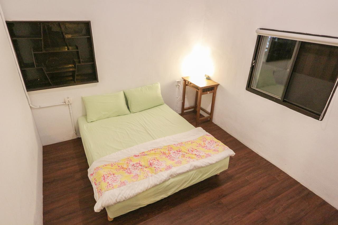 T-Life Hostel Taichung Exterior foto
